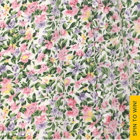 Lulus Floral Mini Skirt - Never worn - XS - Picture 3 of 3